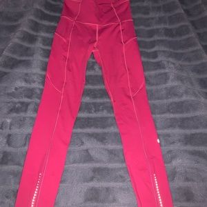 hot pink lulu lemon leggings